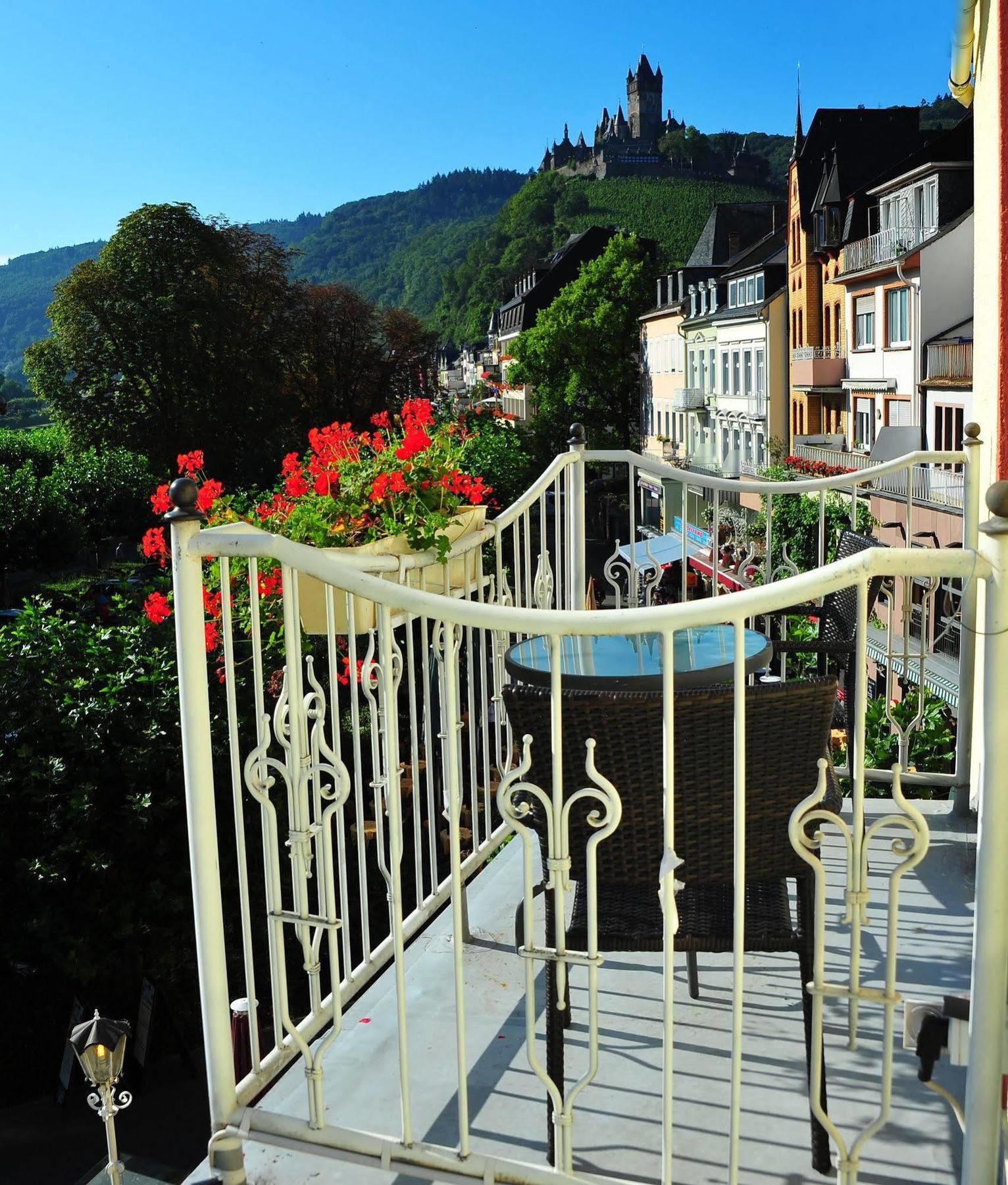 Hotel Germania Cochem Exterior photo